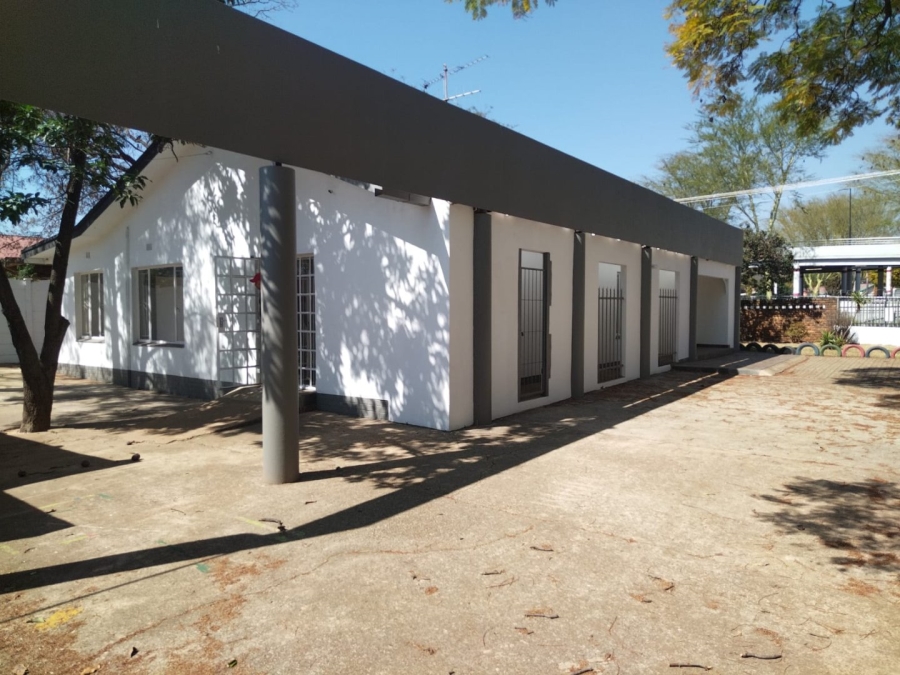  Bedroom Property for Sale in Rietfontein Gauteng