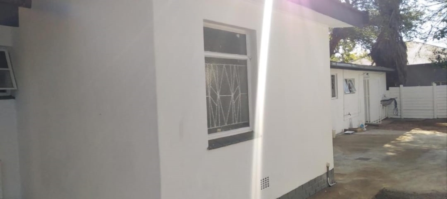  Bedroom Property for Sale in Rietfontein Gauteng