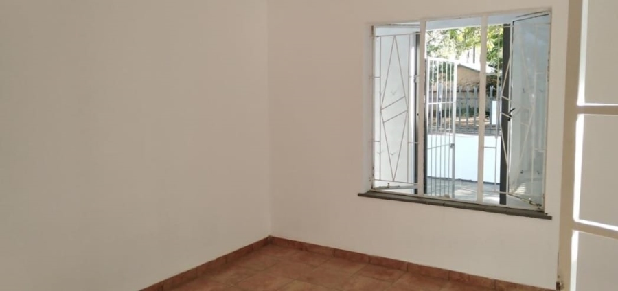  Bedroom Property for Sale in Rietfontein Gauteng