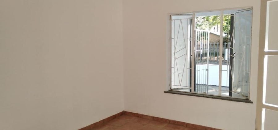  Bedroom Property for Sale in Rietfontein Gauteng