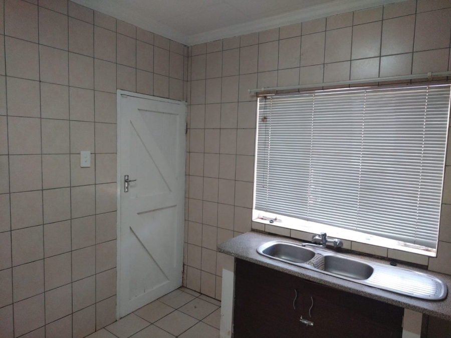  Bedroom Property for Sale in Rietfontein Gauteng