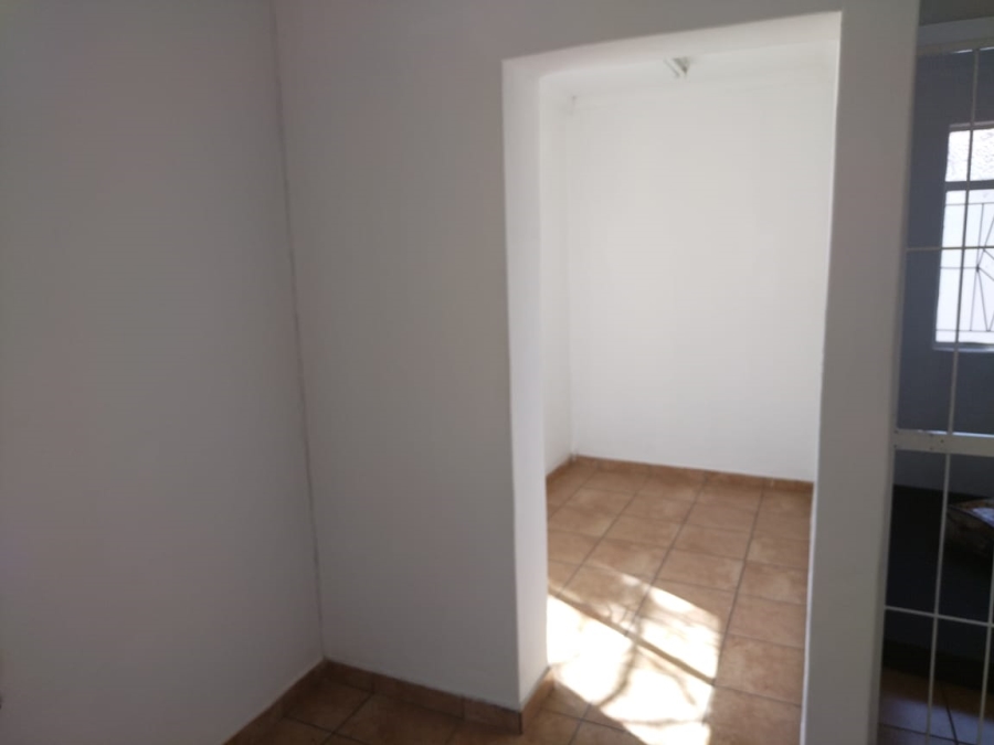  Bedroom Property for Sale in Rietfontein Gauteng