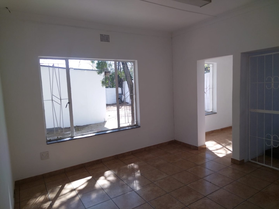  Bedroom Property for Sale in Rietfontein Gauteng