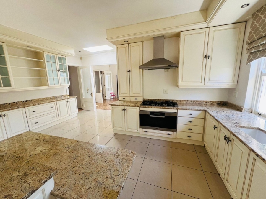 To Let 4 Bedroom Property for Rent in Forest Town Gauteng