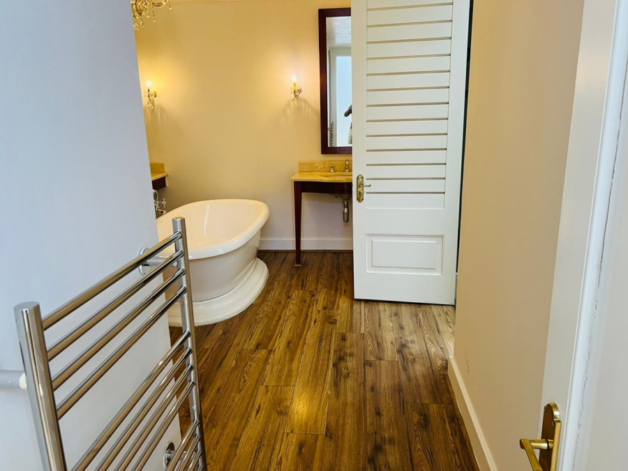To Let 4 Bedroom Property for Rent in Forest Town Gauteng