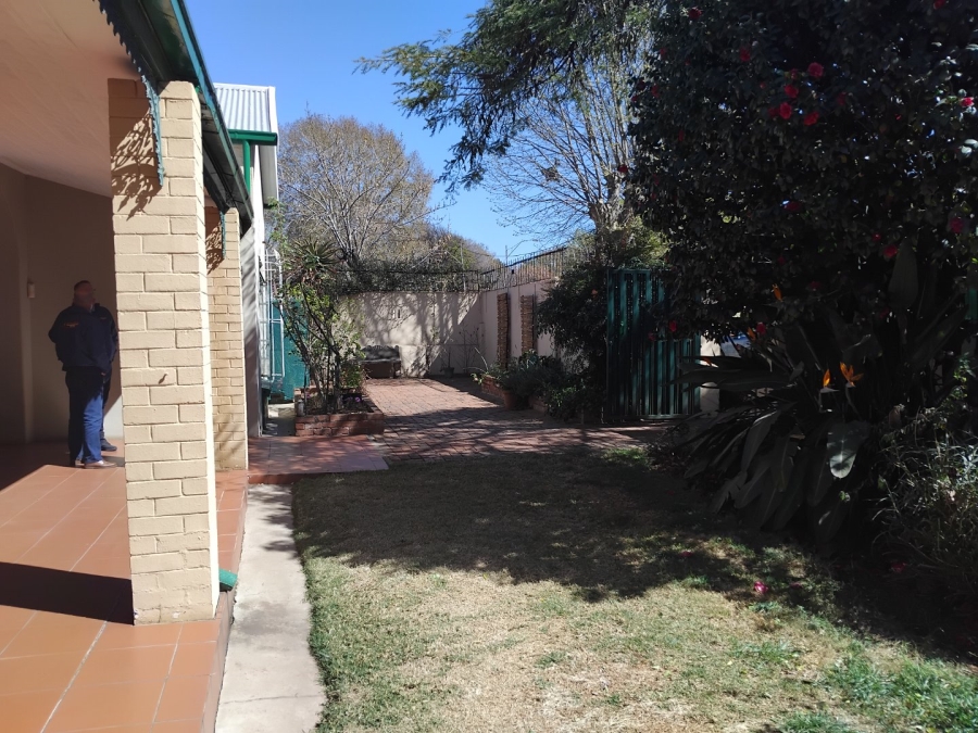 5 Bedroom Property for Sale in Jeppestown Gauteng