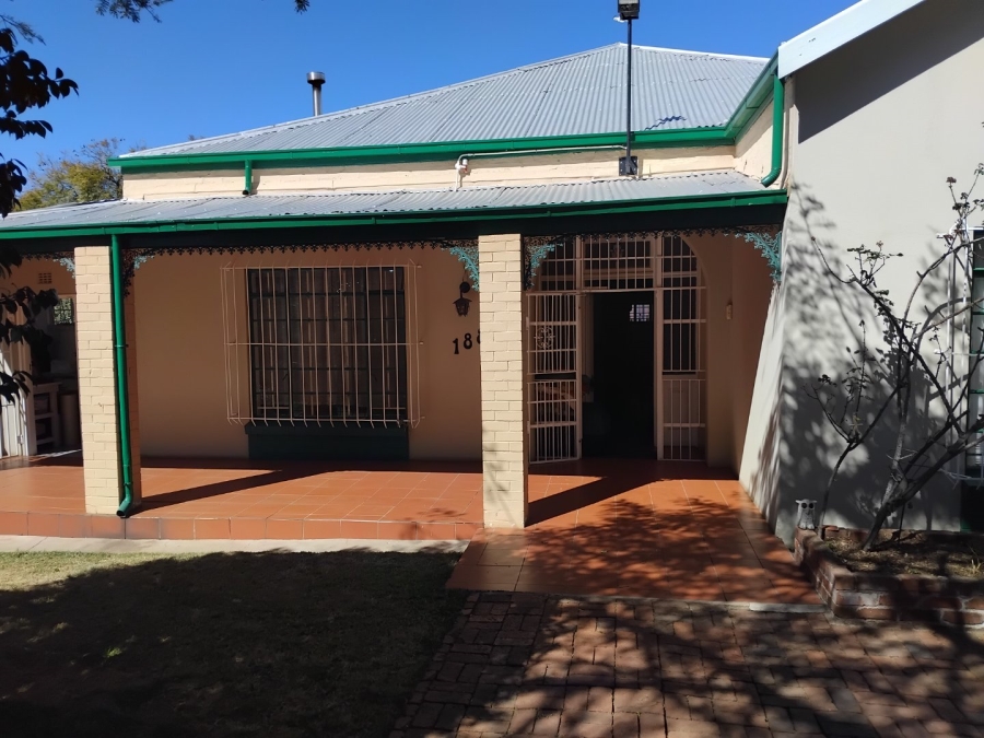 5 Bedroom Property for Sale in Jeppestown Gauteng
