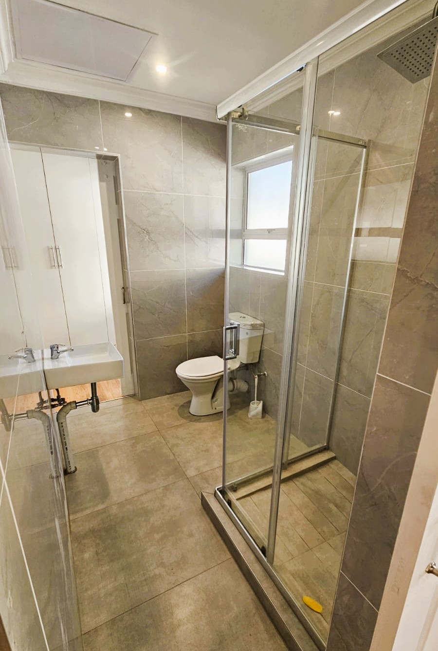 5 Bedroom Property for Sale in Wierda Park Gauteng