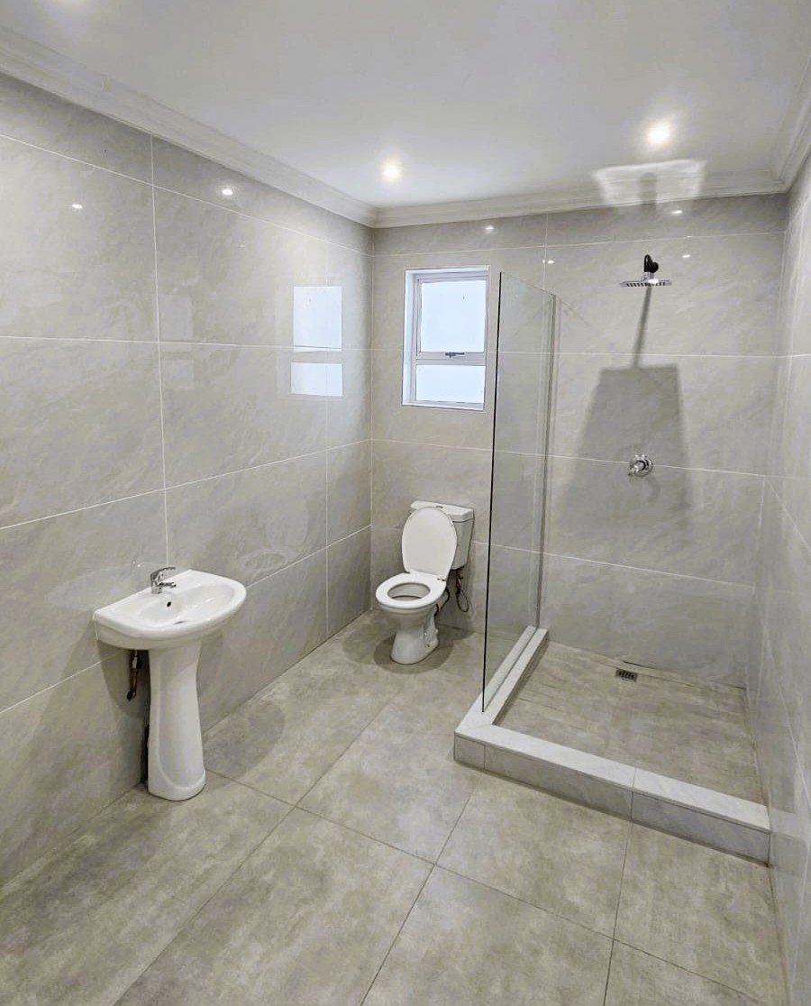 5 Bedroom Property for Sale in Wierda Park Gauteng