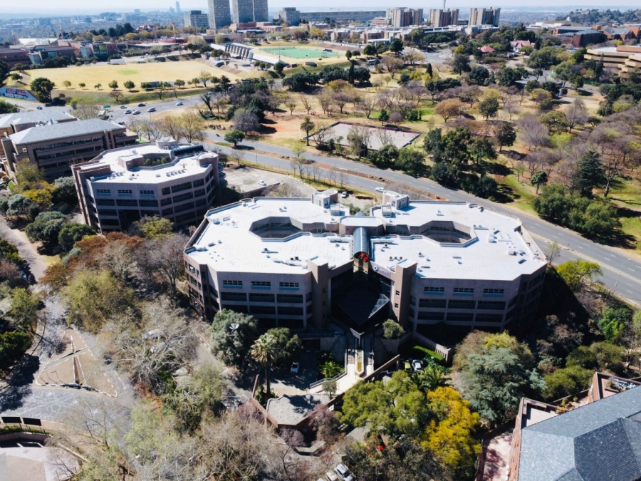  Bedroom Property for Sale in Parktown Gauteng