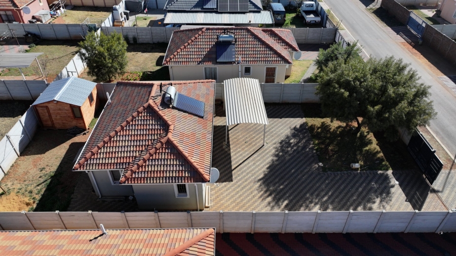 2 Bedroom Property for Sale in Sky City Gauteng
