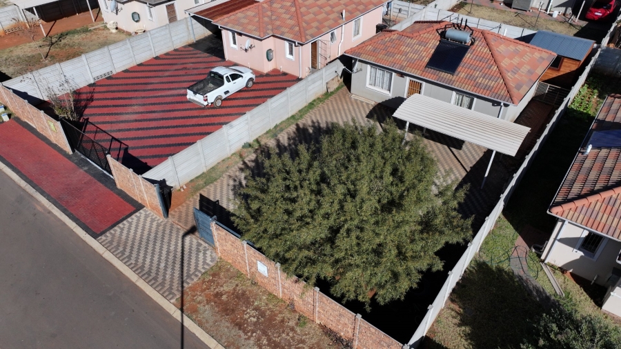 2 Bedroom Property for Sale in Sky City Gauteng