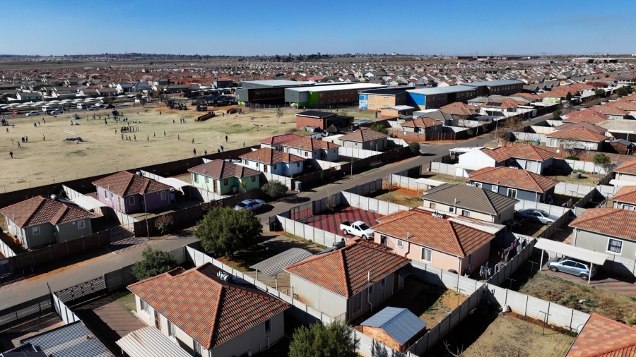 2 Bedroom Property for Sale in Sky City Gauteng