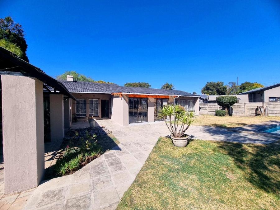 3 Bedroom Property for Sale in Randhart Gauteng