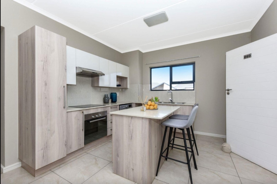 2 Bedroom Property for Sale in North Riding Gauteng