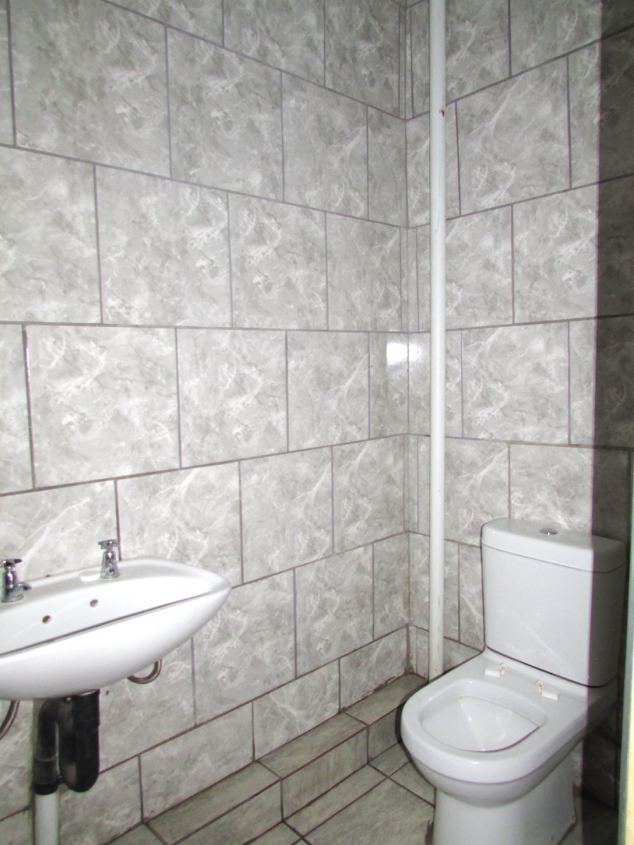 8 Bedroom Property for Sale in Vanderbijlpark CW 2 Gauteng