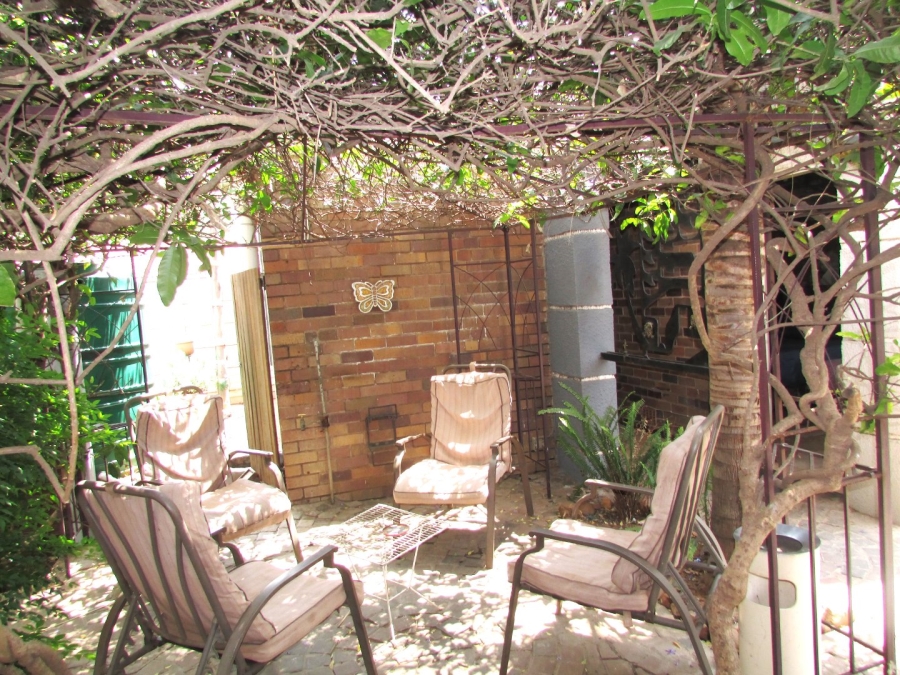 11 Bedroom Property for Sale in Vanderbijlpark CW 2 Gauteng