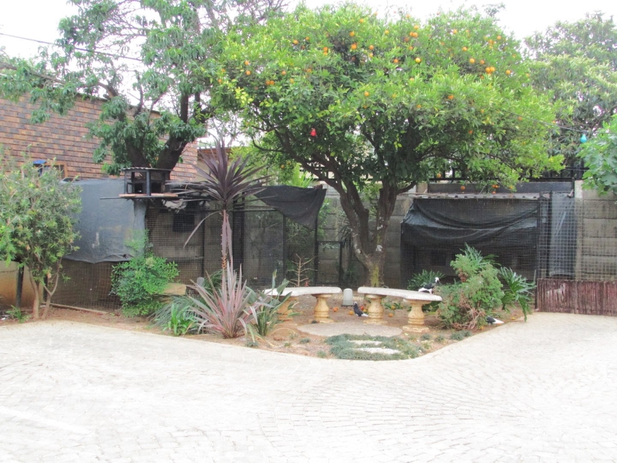 11 Bedroom Property for Sale in Vanderbijlpark CW 2 Gauteng