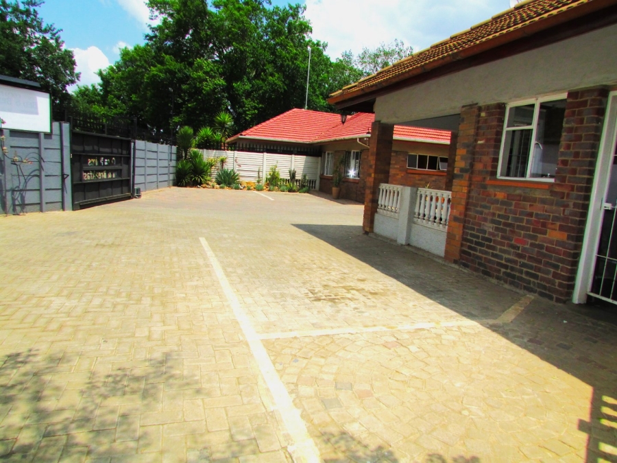 11 Bedroom Property for Sale in Vanderbijlpark CW 2 Gauteng