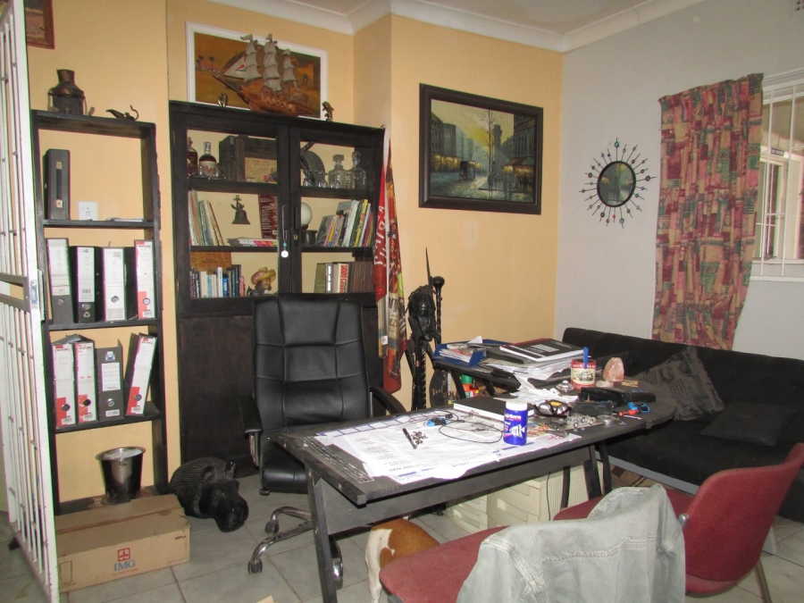 11 Bedroom Property for Sale in Vanderbijlpark CW 2 Gauteng