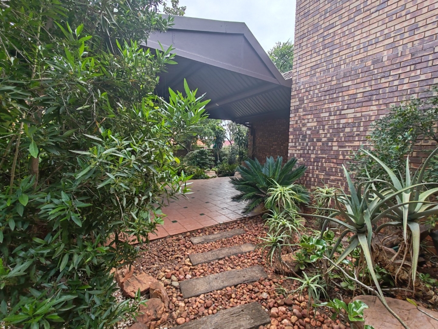 To Let 3 Bedroom Property for Rent in Wonderboom Gauteng