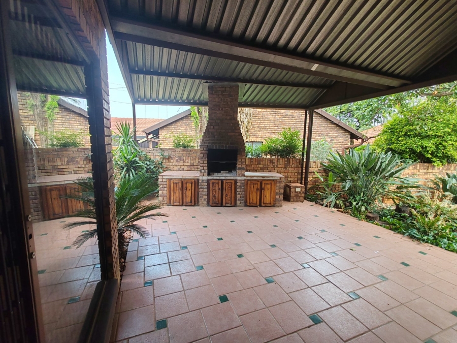 To Let 3 Bedroom Property for Rent in Wonderboom Gauteng
