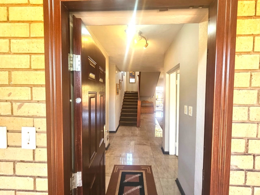 To Let 3 Bedroom Property for Rent in Newlands Gauteng