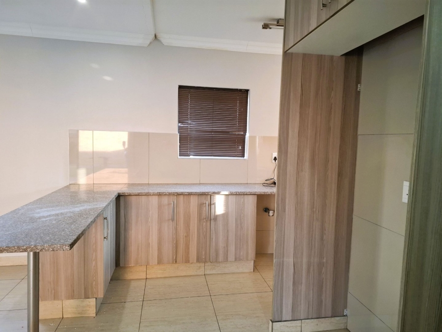3 Bedroom Property for Sale in Equestria Gauteng