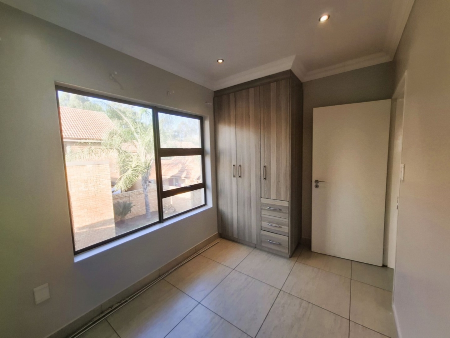 3 Bedroom Property for Sale in Equestria Gauteng