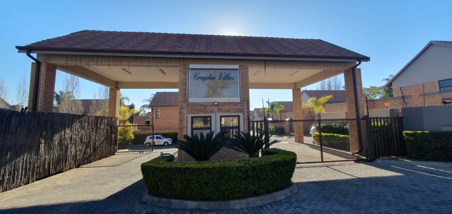 To Let 3 Bedroom Property for Rent in Equestria Gauteng