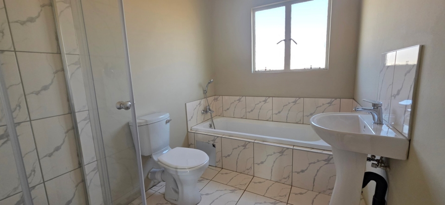 2 Bedroom Property for Sale in Buhle Park Gauteng