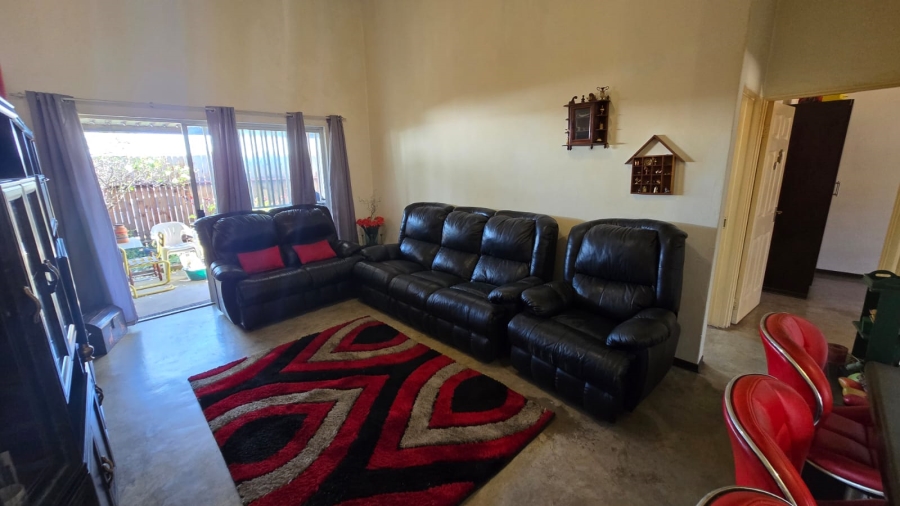 To Let 2 Bedroom Property for Rent in Mnandi Gauteng