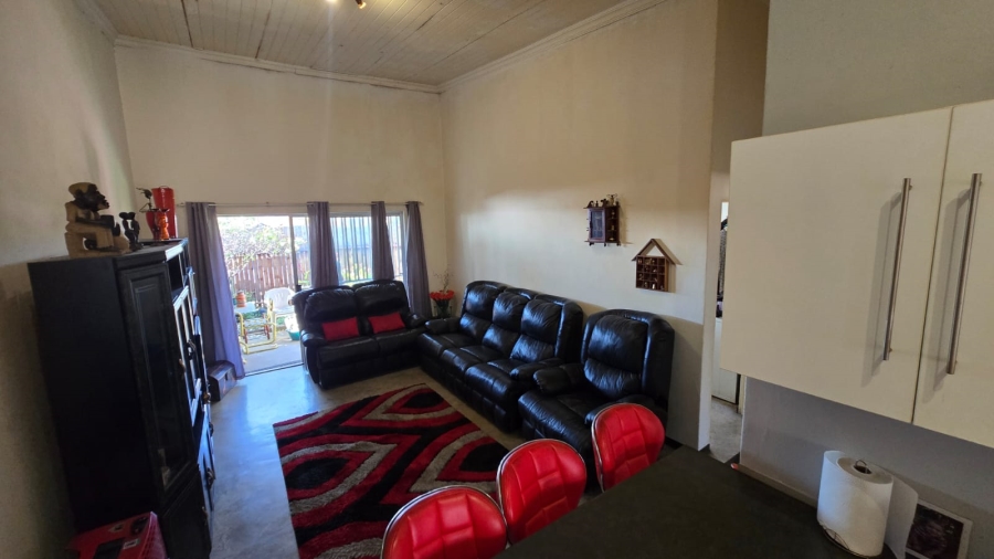 To Let 2 Bedroom Property for Rent in Mnandi Gauteng