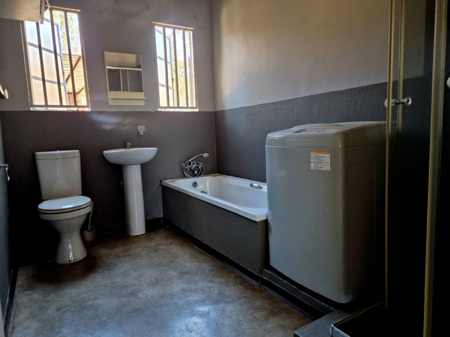 To Let 2 Bedroom Property for Rent in Mnandi Gauteng