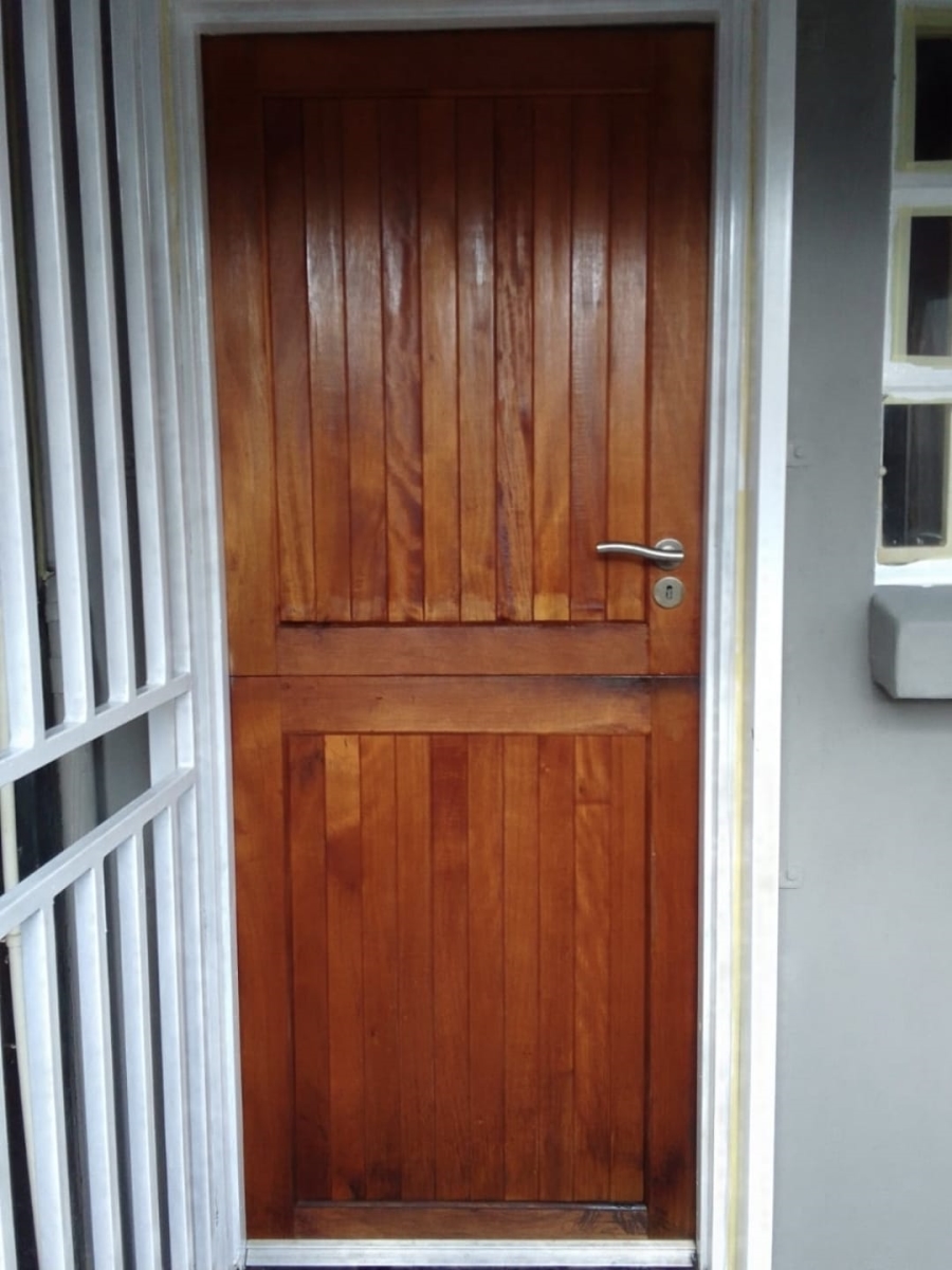 To Let 2 Bedroom Property for Rent in Mnandi Gauteng