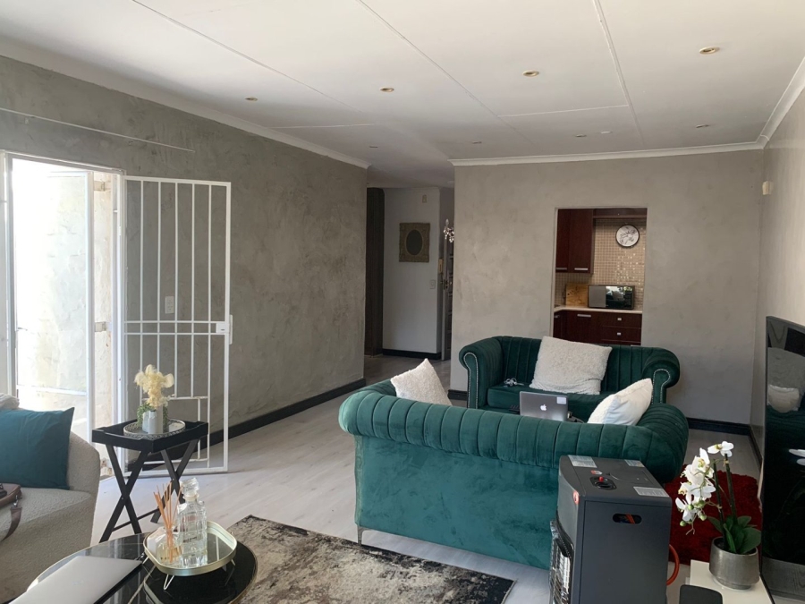 3 Bedroom Property for Sale in Sandown Gauteng