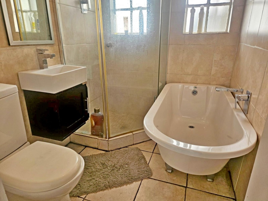 3 Bedroom Property for Sale in Sandown Gauteng