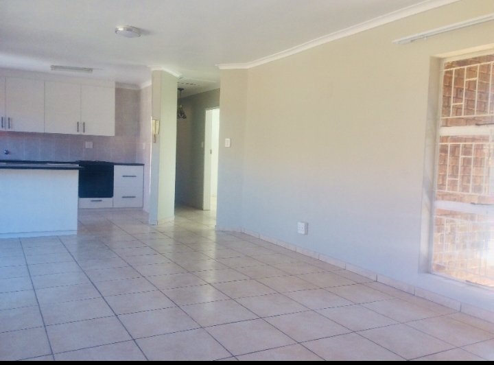 2 Bedroom Property for Sale in New Redruth Gauteng