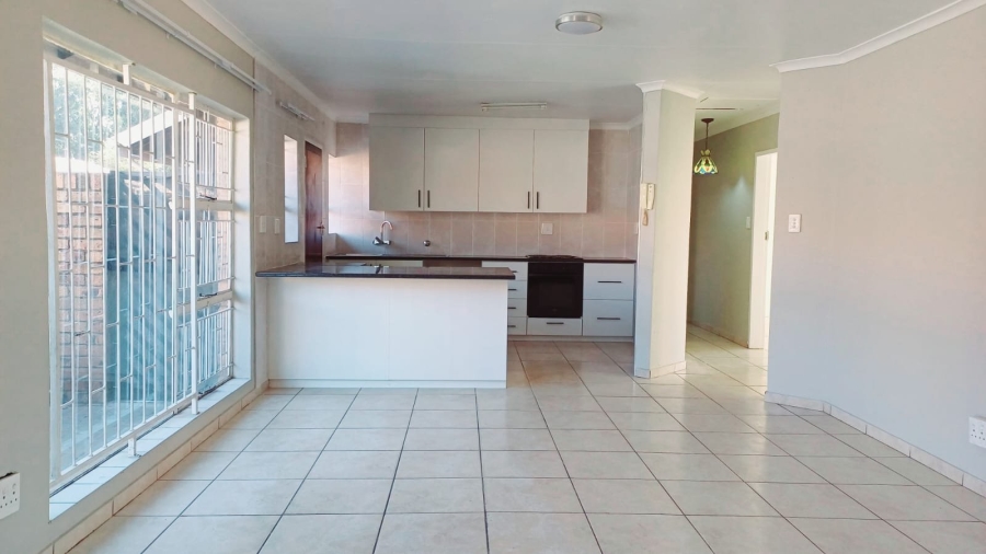 2 Bedroom Property for Sale in New Redruth Gauteng