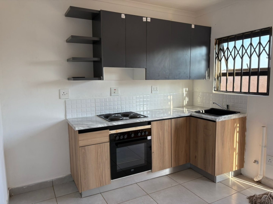 To Let 2 Bedroom Property for Rent in Klerksoord Gauteng