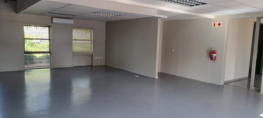 To Let commercial Property for Rent in Woodmead Gauteng