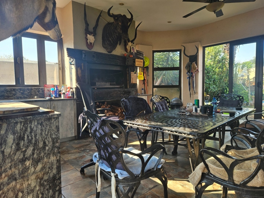 3 Bedroom Property for Sale in Bromhof Gauteng