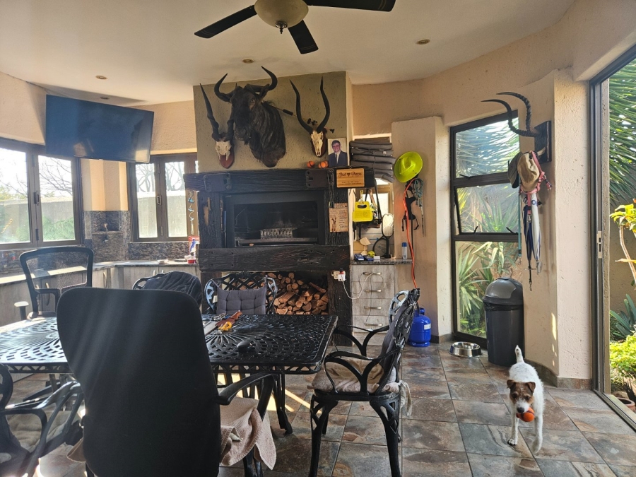 3 Bedroom Property for Sale in Bromhof Gauteng