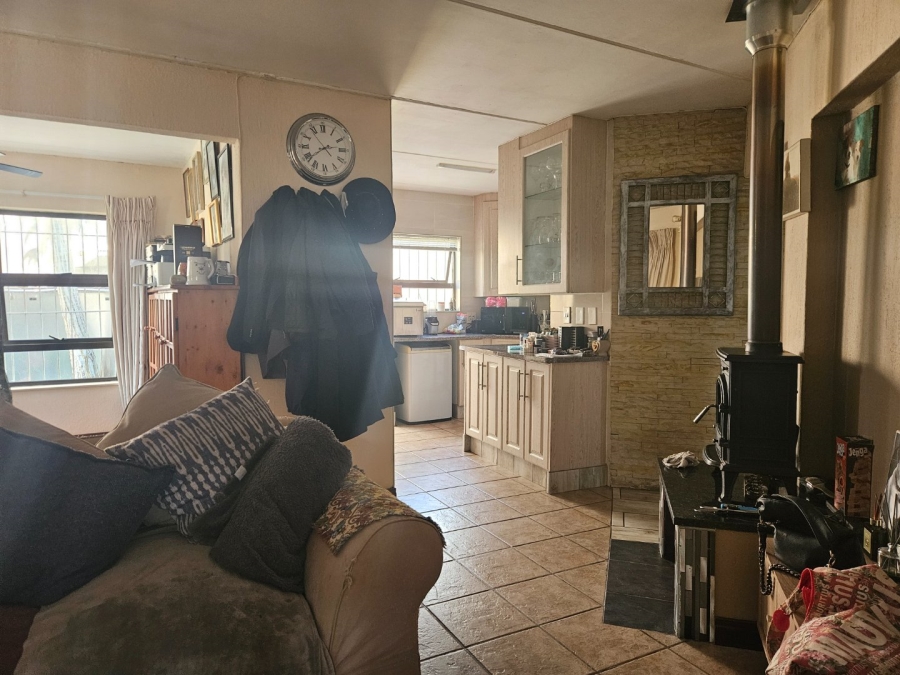 3 Bedroom Property for Sale in Bromhof Gauteng