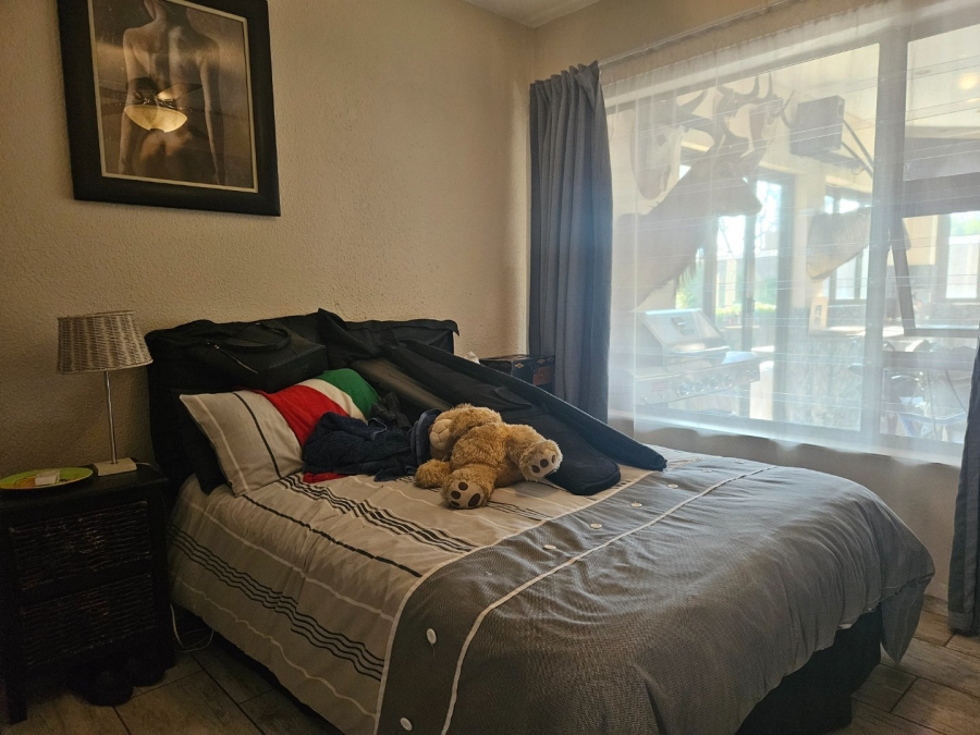 3 Bedroom Property for Sale in Bromhof Gauteng