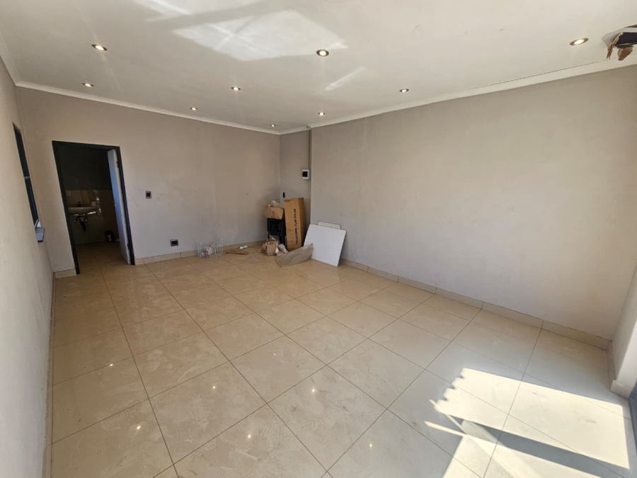 To Let commercial Property for Rent in Raslouw Gauteng