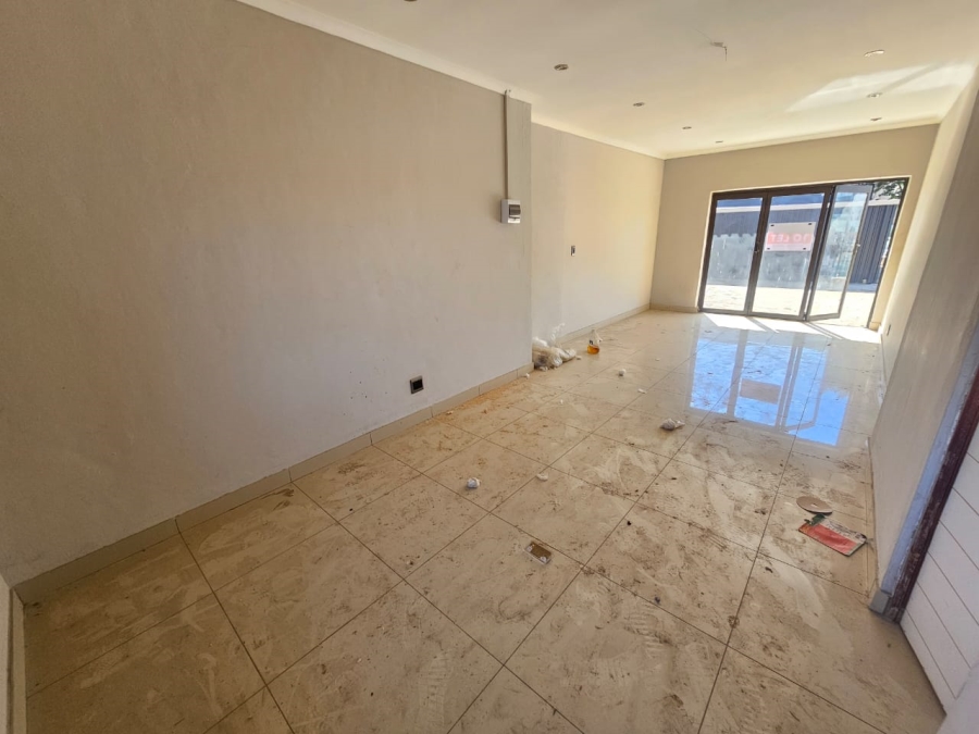 To Let commercial Property for Rent in Raslouw Gauteng