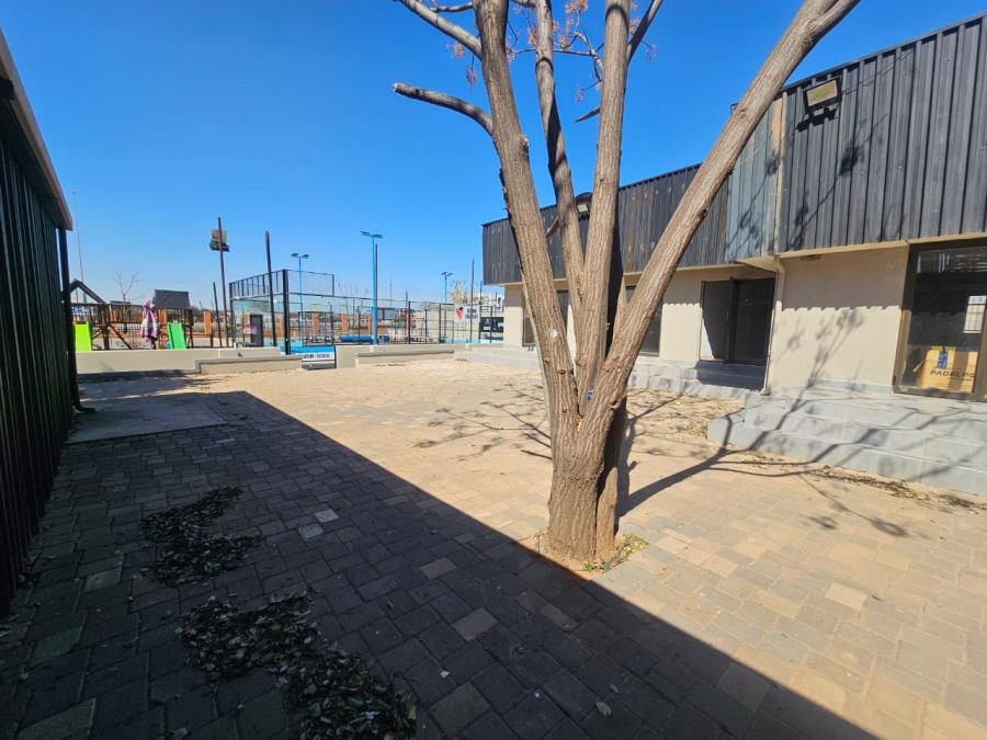 To Let commercial Property for Rent in Raslouw Gauteng