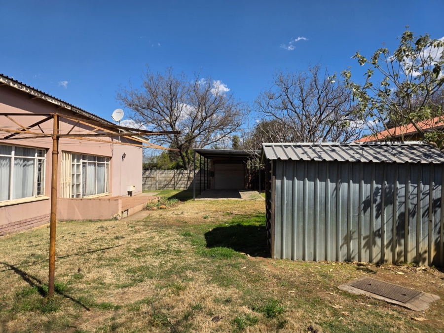 5 Bedroom Property for Sale in Vanderbijlpark SW 1 Gauteng