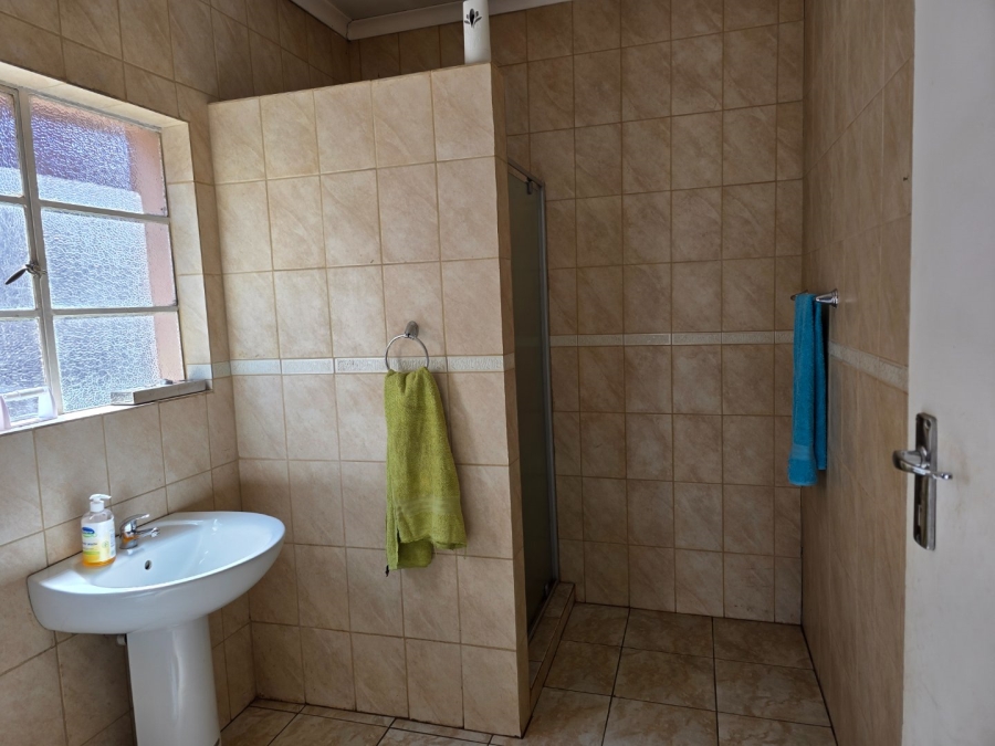 5 Bedroom Property for Sale in Vanderbijlpark SW 1 Gauteng